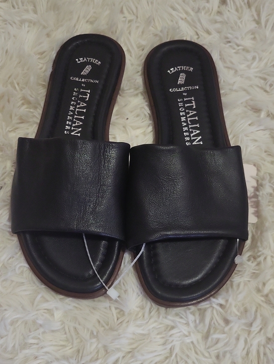 Italian Shoemakers Shoes - Italian Shoemakers Black Leather Sandals